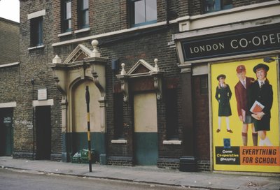 Everything For School, North London by Unbekannt Unbekannt